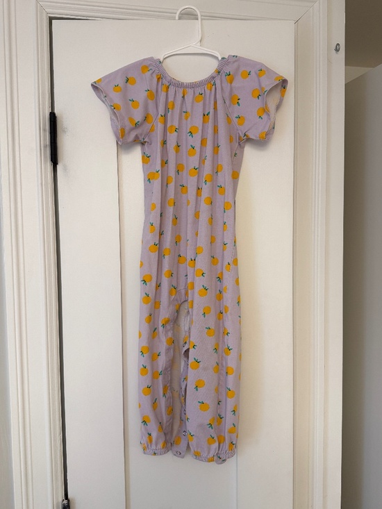 Hannah Andersson Other - Hannah Andersson Baby Flutter Sleeve Romper in Orange Squeeze 3T
